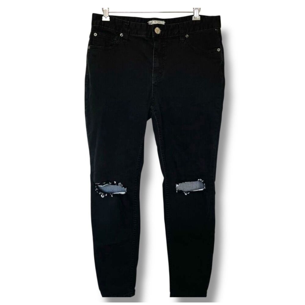 Free People Distressed Black Skinny Jeans Size 30